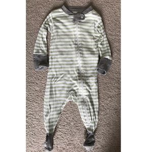 Burt’s bees baby sleeper